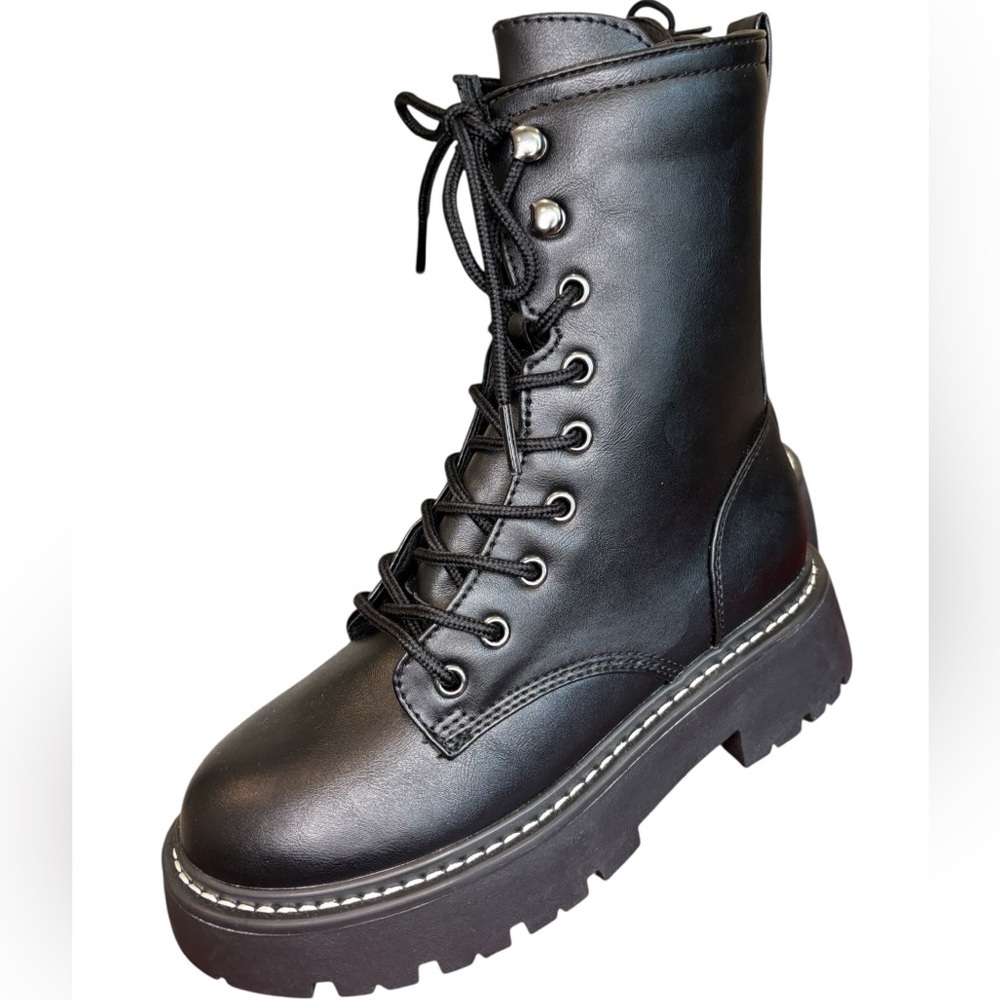 NWT Wild Fable Black Lace-Up Side Zip Platform Boots, Size 6.5 - Picture 7 of 11